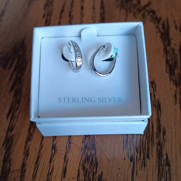 New Belk & Co. 1/10 ct. t.w. Lab Grown Diamond Hoop Earring in Sterling Silver - Picture 1 of 4